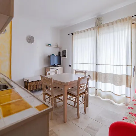 Murphy Holiday - Casa D' Amare Apartment